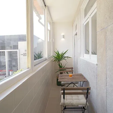 Flh Republica Modern Apartment